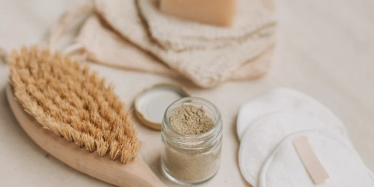 How can I keep my skin fresh all day naturally?